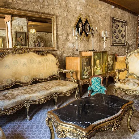 Kyrenia Palace Boutique Hotel 4*