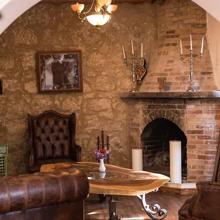 Kyrenia Palace Boutique Girne