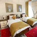Kyrenia Palace Boutique Отель