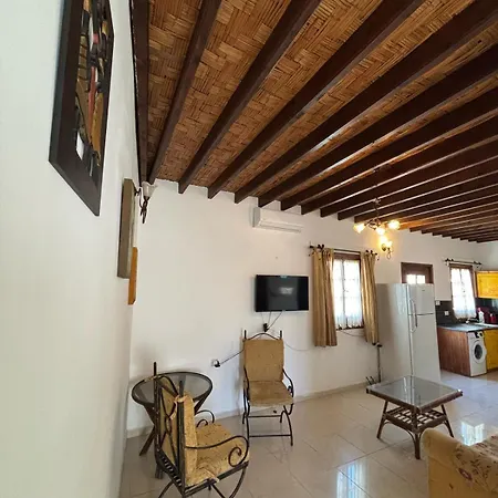 Kyrenia Palace Boutique Hotel 4*
