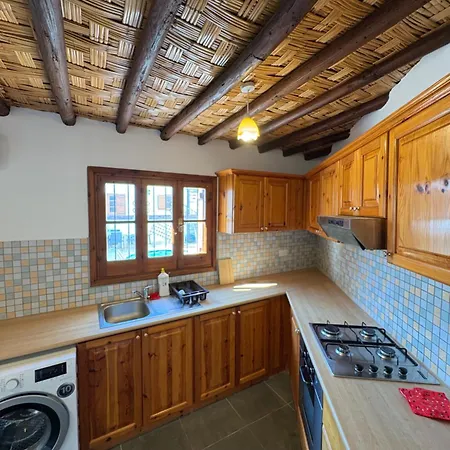 Kyrenia Palace Boutique ホテル 4*