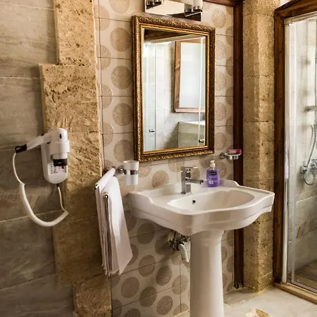 Kyrenia Palace Boutique Hotel Cirénia